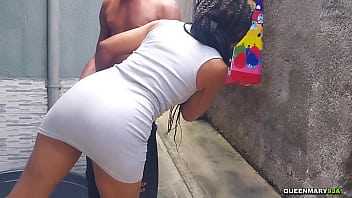 I fucked my sexy maid when she was doing laundry