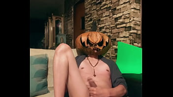 Happy Halloween Pumpking king Big Cock Vergon Corneador pide ofrenda a sus fieles seguidores