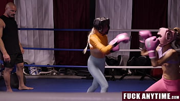 Gia Dibella and Summer Vixen Are Ready for Their New Boxing Class - Fuckanytime