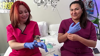 Nurses Explore Equipment