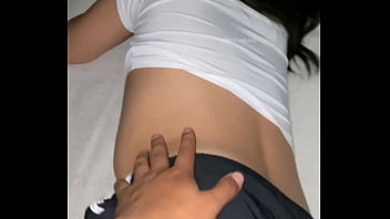 LA MUJER DE MI MEJOR AMIGO LO ENGA&Ntilde_A MIENTRAS EL SE VA A TRABAJAR MI AMOR ACABA DENTRO DE MI LLENAME DE LECHE MI MARIDO NO SE DA CUENTA