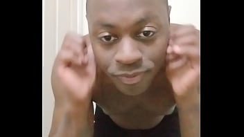 I had another chance to keep growing facial hair out and this happened for free are followers okay when this happens 2