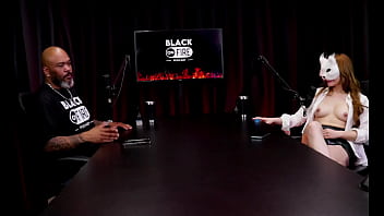 Teve um Burnout p&oacute_s pandemia, foi trabalhar como acompanhante de luxo, fez 50 mil no m&ecirc_s, e o que faz no tempo livre... - Victoria Rubro (WATCH ON: SHEER/RED)