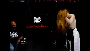 Questionava tudo, namora o melhor amigo, pediu para ir no puteiro e decidiu ir na casa de swing por causa do parceiro - Bella Ruiva (WATCH ON: SHEER/RED)