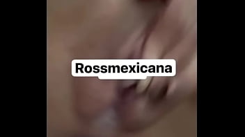 RICA MASTURBADA CON SU RICO DILDO