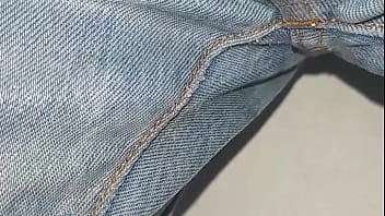 Me orino en los pantalones con mis pa&ntilde_ales de tela y de paso tre deliciosos orgasmos