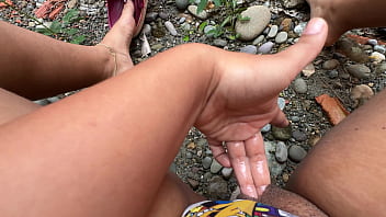 les gusta como me masturbo en publico