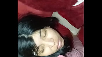 Sexo oral y vaginal con mi compa&ntilde_ero de trabajo le chupo la verga y me pone en cuatro