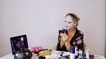 SFW Geisha Roleplay make up