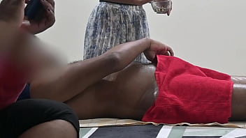 Flashing to massage lady