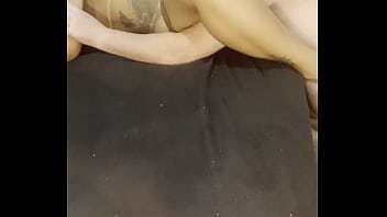 chupou minha buceta t&atilde_o gostoso, que gozei na boca dele