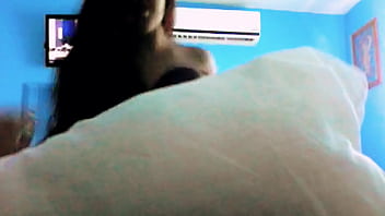 Siempre me dices &quot_s&oacute_lo la punta y me la metes hasta el fondo de mi garganta&quot_, Por eso no voy a tragarlos ahora.