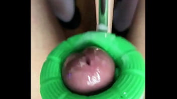 白袜女孩炮机自慰高潮失禁喷精液 伪娘 调教 射精 丝袜