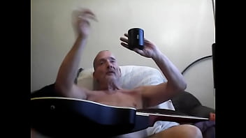 RIKK ARTISON Tuna Fish Drumming