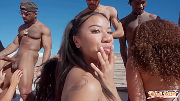 Ricky&#039_s Resort - Jewels Blu Episode