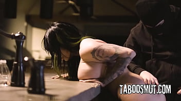 Curvy Latina Fucked Doggystyle By Stranger In Her House - Xwife Karen