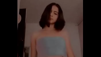 muchacha puta baila sexy para su novio