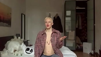 SISSY IS ALWAYS HUNGRY FOR RAW COCK