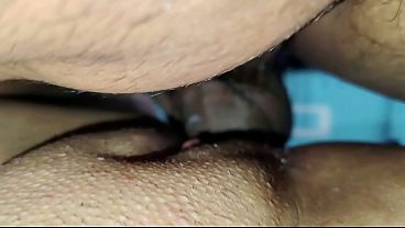 making the cheating slut squirting while creampie her pussy then i fuck her again in her home