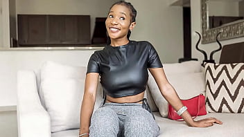 Big Tits Ebony Down To Deep Throat Casting Agent To Get Modeling Job