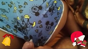 Depois de sair da igreja o pastor me fode igual uma puta evangelica na frente do meu marido corno