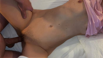 CUTE VIRGIN TESTING NEW IPHONE 17 CAMERA WHILE HER TIGHT PUSSY UNLOCKING