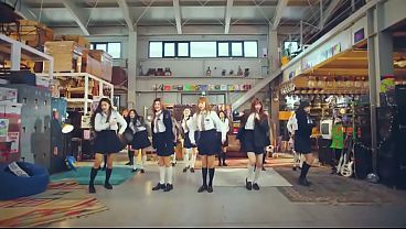 Newjeans (뉴진스) '_Ditto'_ Performance Video