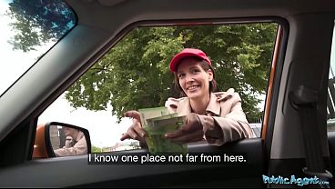 I offered this shy waitress more than just the tip - Public Agent