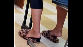 Ebony lightskin feet candid v2