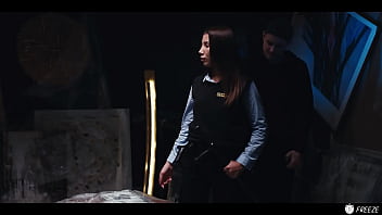 Female Security Girl Tricked Into Giving Handjob - Italian Babe Layla Scarlett Time Stop Freeze Porn