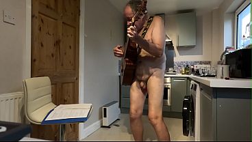 Naked music show