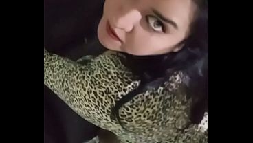 Hay que rico papi ven a coger con Migo te la quiero chupar mientras me cogen