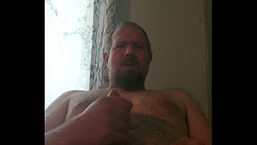 SQUEEZING OUT A HUGE LOAD