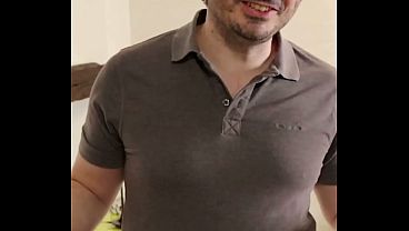 Coachsex - Je tourne une vid&eacute_o Youtube sur les signes d'_int&eacute_r&ecirc_t d'_une femme en pleine pipe