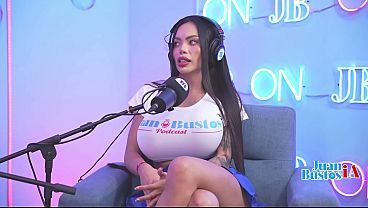 HENTAI Doll NikoleLove fills her INCREDIBLE BIG TITS with oil and goes wild masturbating wildly!