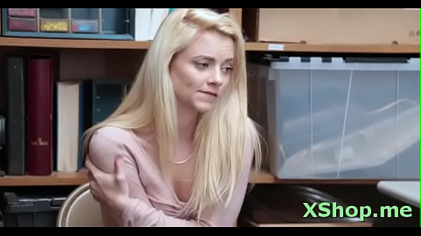 Cheerful Riley Star gets huge chili into her hole