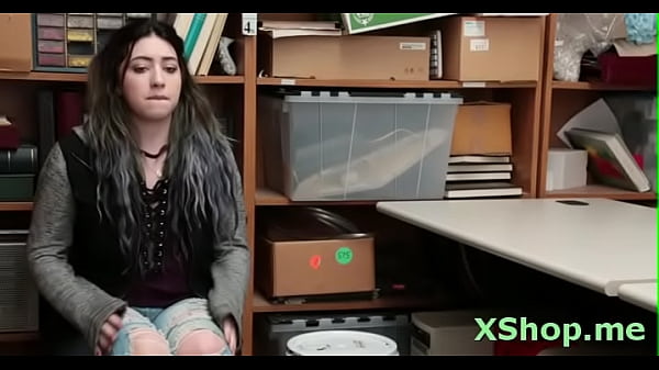 Shlong licking delights from savory chick Amilia Onyx