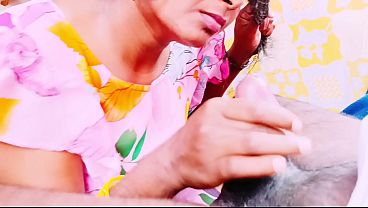 Beautiful housewife outdoor fucking with boyfriend. Telugu dirty talks.