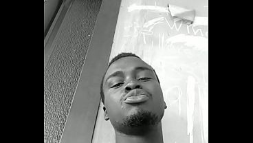 In a relationship the love must be strong