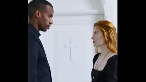 Conto Er&oacute_tico - Um Corpo Santo e Pecador