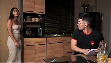 Oh no, that wasn'_t my intention! - Embarrassed stepbrother ends up having sex with his slim stepsister