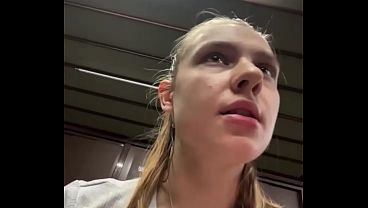 Extreme fucking and squirting in the gym