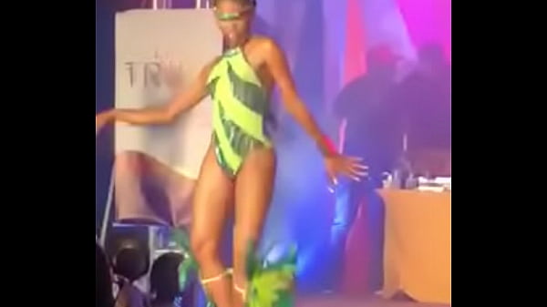 Slim Trini gyal tits flash in band launch