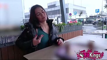 Know what'_s in babes'_ minds before they'_re fucked silly. Lorena Lopes, Leia Saez, Nuria Millan And Snake, interview and sexy showers on FAKings