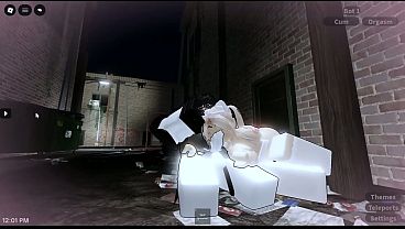 Cheating whore begs in dms to get fucked