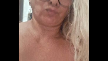 Fiz chamada de v&iacute_deo, o cara gozou e eu ainda estava com tes&atilde_o