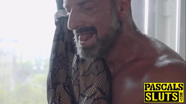 BDSM addicted Francis Belle gets facial after rough fuck