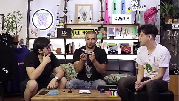 RESE&Ntilde_A EN VOL&Aacute_: FREEZE PIPE