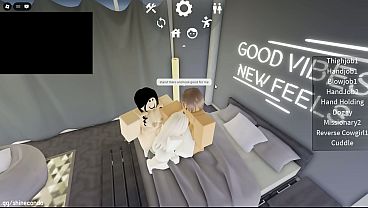 Taking a Cute Girls Virginity on a Roblox Condo While my Girlfriend Watches