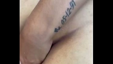 La lleban a follar al r&iacute_o y terminan d&aacute_ndole por el culo